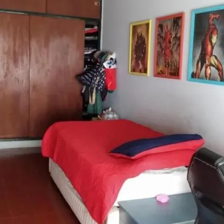 Buy this 3 bed house on Avenida Segurola (LdZ) / 30 de Septiembre (AB) 1430 in Partido de Lomas de Zamora, Adrogué
