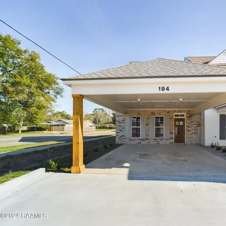 Buy this 2 bed house on 3487 West Congress Street in Lafayette, LA 70506
