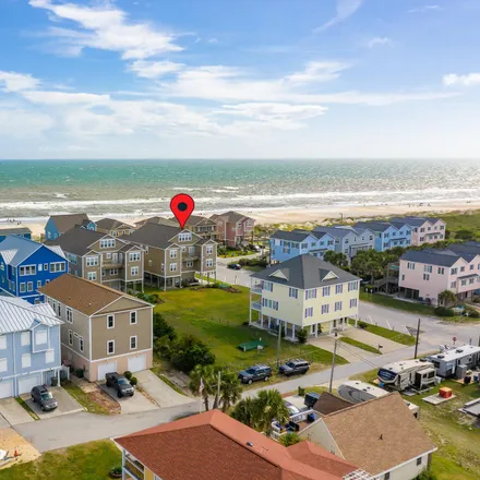 Buy this 4 bed loft on 201 Ocean Boulevard in Atlantic Beach, Carteret County