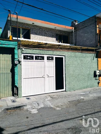 Image 5 - Calle Cardos, Delegación Félix Osores, 76115 Querétaro, QUE, Mexico - House for sale