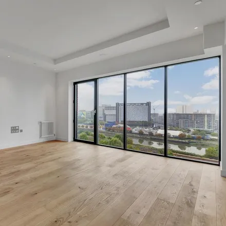 Rent this 2 bed apartment on London City Island Pool in Lookout Lane, London