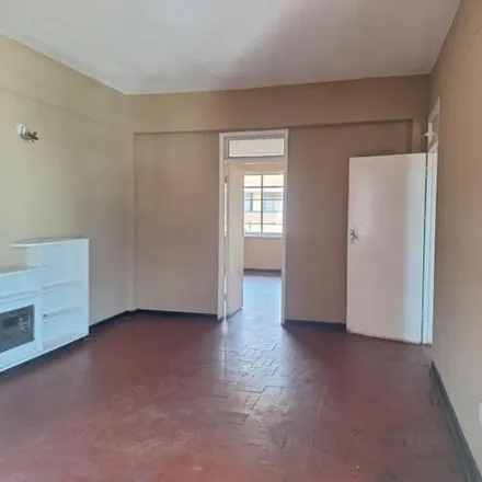 Image 3 - Yeo Street, Yeoville, Johannesburg, 2001, South Africa - Apartment for rent