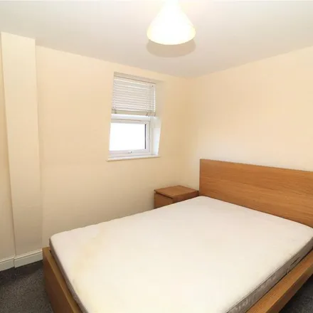 Rent this 1 bed apartment on Lawns Avenue in Swindon, SN1 3EG