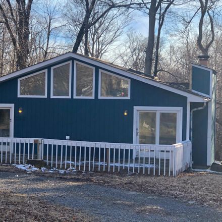 Rent this 3 bed house on Tobyhanna