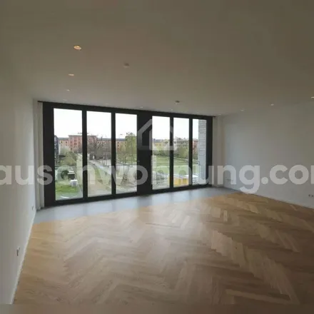 Rent this 3 bed apartment on Hochfeldstraße 2 in 86159 Augsburg, Germany