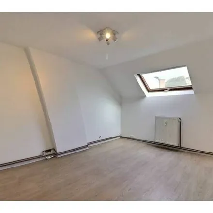 Image 4 - Rue Patenier 18, 5000 Namur, Belgium - Apartment for rent