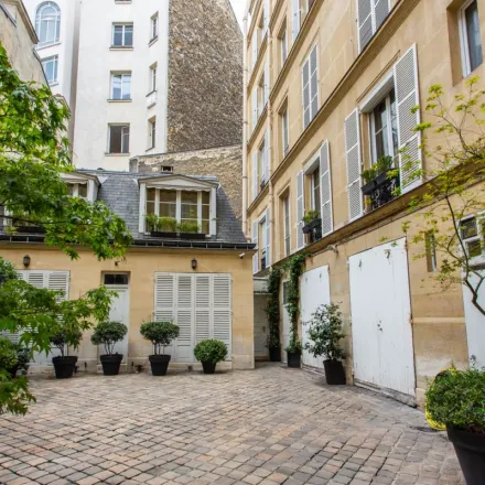 Image 4 - 11 Rue Arsène Houssaye, 75008 Paris, France - Apartment for rent