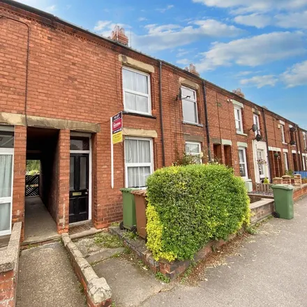 Rent this 2 bed townhouse on Baysgarth School in Barrow Road, Barton-upon-Humber