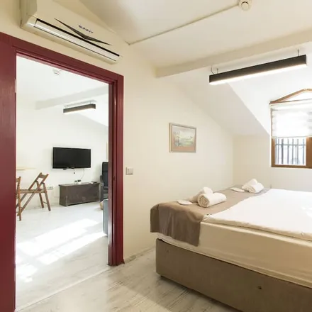 Rent this studio apartment on Tel Sokak 27Beyoglu