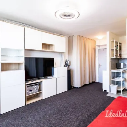 Rent this 2 bed apartment on Základní škola Jílovská in Jílovská, 147 00 Prague