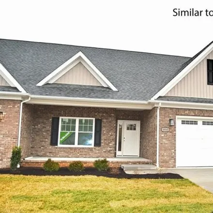 Buy this 3 bed townhouse on Whistling Straits Drive in Pulaski County, VA 24142