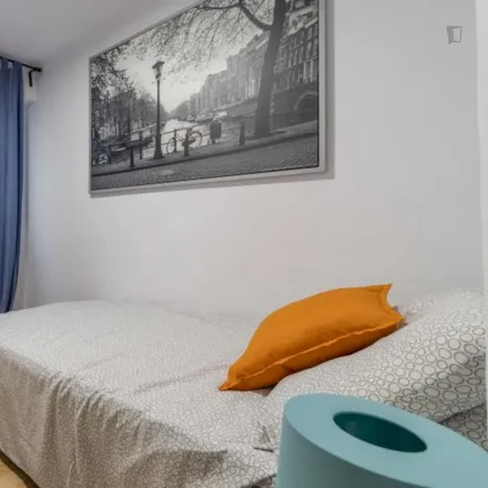 Image 1 - Carrer de Godofred Ros, 46005 Valencia, Spain - Room for rent