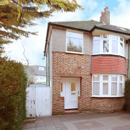 Rent this 3 bed duplex on Clarence Avenue in London, KT3 3TY