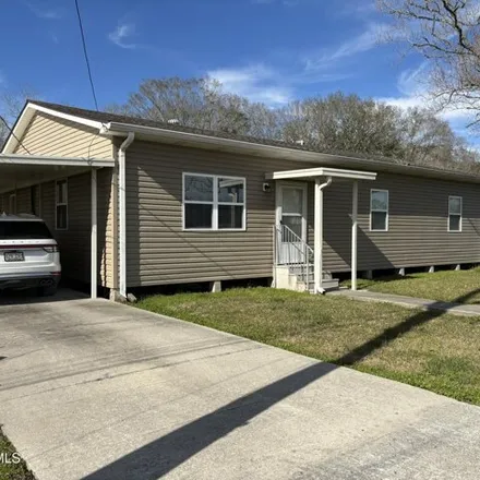 Buy this 3 bed house on 144 Cremo Lane in St. Mary Parish, LA 70392