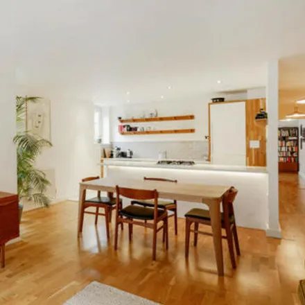 Image 5 - 1-3 Seward Street, London, EC1V 3NW, United Kingdom - Apartment for sale