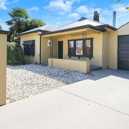 Rent this 4 bed apartment on South Street in Wodonga VIC 3690, Australia