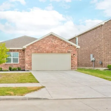 Rent this 3 bed house on 1737 Escondido Dr in Fort Worth, Texas