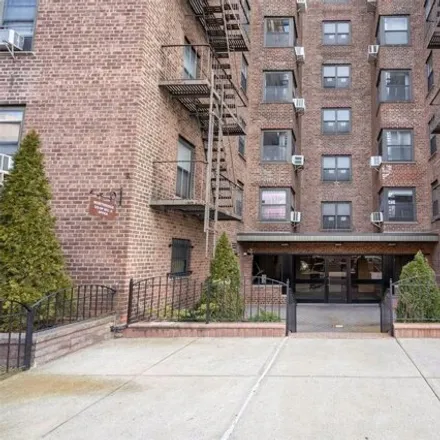 Buy this studio apartment on 32-25 90th Street in New York, NY 11369