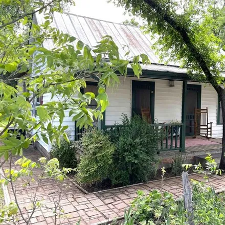Buy this 1 bed house on 612 East Luce Street in Llano, TX 78643