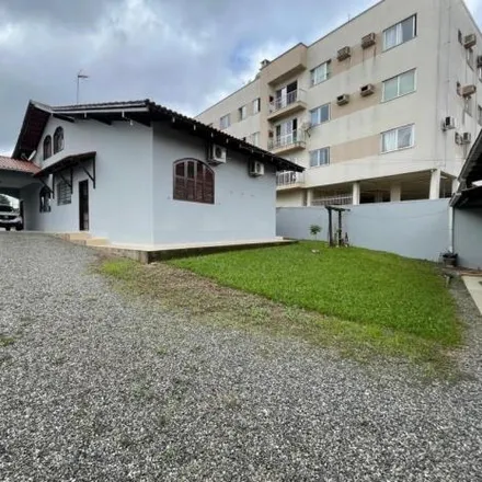 Rent this 2 bed house on Rua Tangará 188 in Iririú, Joinville - SC