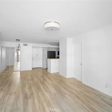 Image 3 - Julianna Place, Los Angeles, CA 91364, USA - Apartment for rent