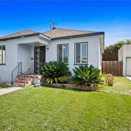 Buy this 3 bed house on 2016 Gale Avenue in Long Beach, CA 90810