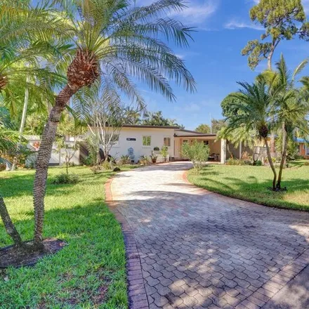 Image 3 - 2781 Northeast 15th Terrace, Coral Estates, Wilton Manors, FL 33334, USA - House for sale