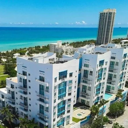 Image 2 - 7600 Collins Avenue, Atlantic Heights, Miami Beach, FL 33141, USA - Condo for sale