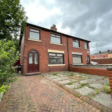 Image 1 - Bradford Road, Farnworth, BL4 0HB, United Kingdom - Duplex for rent