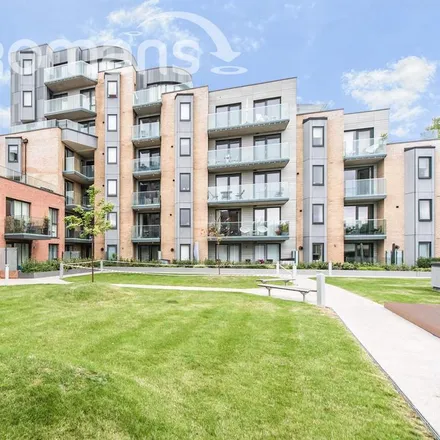 Rent this 2 bed apartment on 1-112 Berkeley Avenue in Reading, RG1 6FF