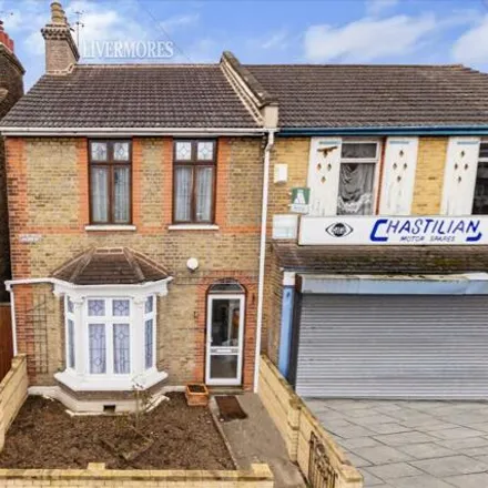 Buy this 3 bed duplex on Old Road / Perry Street in Old Road, London
