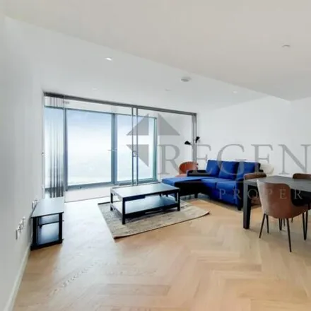 Rent this 1 bed room on Landmark Pinnacle in 10 Marsh Wall, Canary Wharf