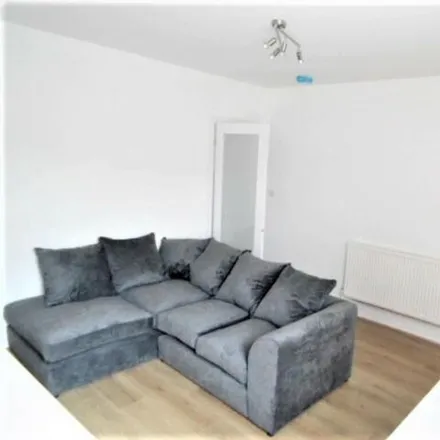 Rent this 4 bed townhouse on Ball Hill District Centre in 34 Bray's Lane, Coventry