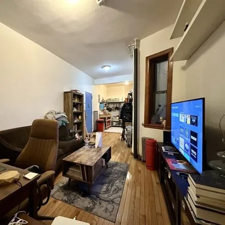 Rent this 1 bed condo on 405 East 77th Street in New York, NY 10075