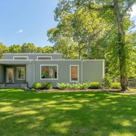 Image 1 - 26 Wintergreen Way, Quogue, New York, 11959 - House for rent