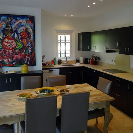 Rent this 4 bed house on 06740 Châteauneuf-Grasse