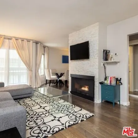 Image 7 - 8849 West 3rd Street, Los Angeles, CA 90048, USA - Condo for sale