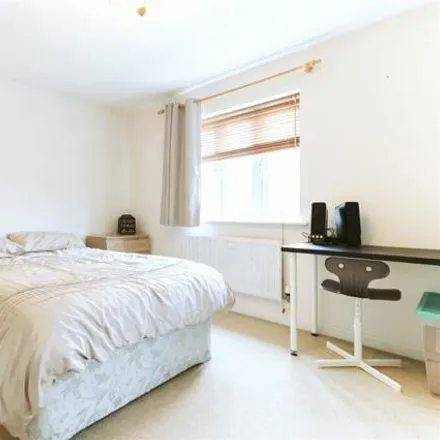 Image 5 - 12 Dudley Grove, Bristol, BS7 0ND, United Kingdom - House for rent