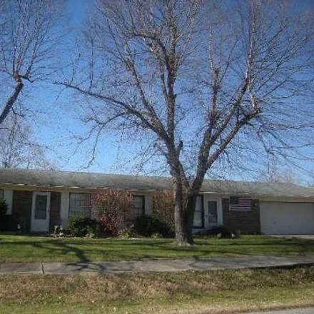 Image 1 - 8400 Candleworth Drive, Louisville, KY 40214, USA - House for rent