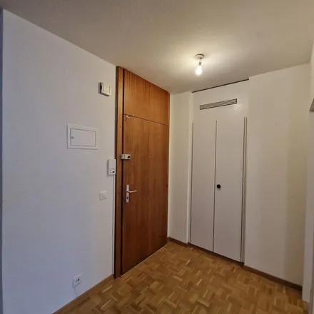 Image 4 - Chemin de la Redoute 22, 1260 Nyon, Switzerland - Apartment for rent
