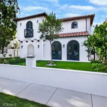 Buy this 5 bed house on 14th Court in Santa Monica, CA 90292