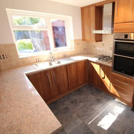 Image 4 - Gatcombe Close, Stretton, DE13 0EP, United Kingdom - House for rent