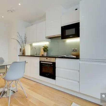 Image 5 - Impact House, 2 Edridge Road, London, CR0 1FE, United Kingdom - Apartment for rent
