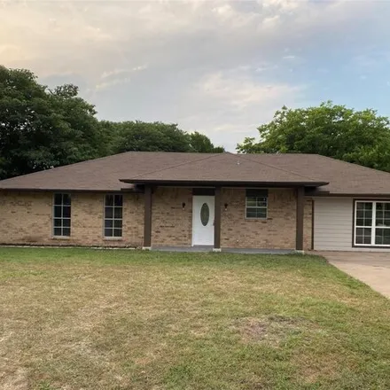 Rent this 4 bed house on 183 Becky Lane in Sterrett, Waxahachie