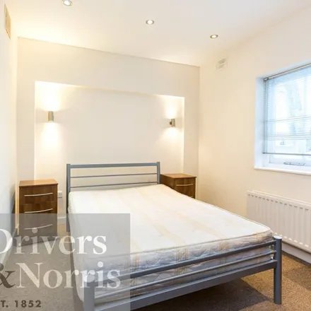 Rent this 2 bed apartment on Lodge Avenue in London, RM9 4QJ