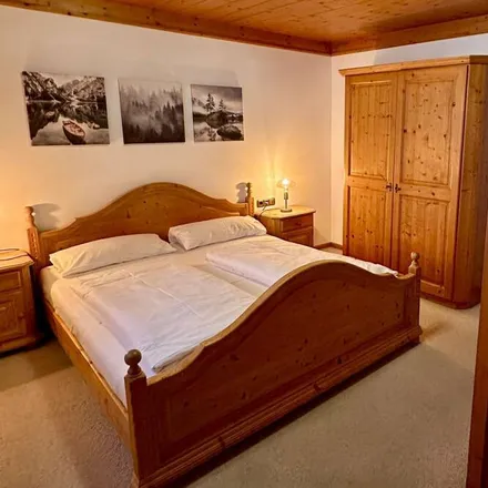 Rent this 2 bed apartment on 5742 Königsleiten