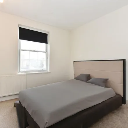 Image 3 - 689 Commercial Road, Ratcliffe, London, E14 7LF, United Kingdom - Apartment for rent