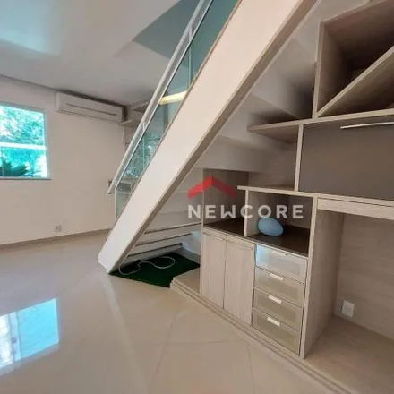 Buy this 3 bed house on Alameda Campista in Arsenal, São Gonçalo - RJ