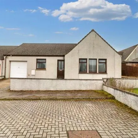 Buy this 3 bed duplex on Beils Brae in Urquhart, IV30 8XQ