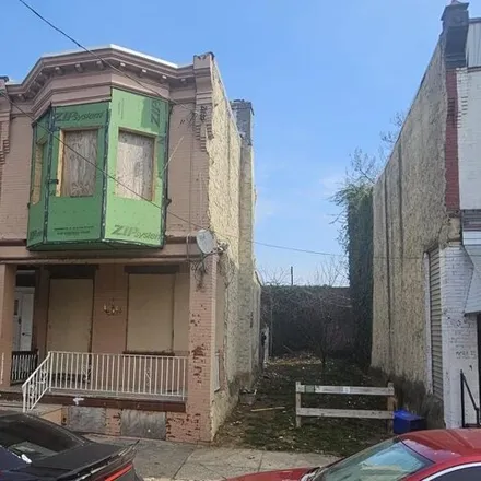 Buy this studio house on 3319 North 11th Street in Philadelphia, PA 19140